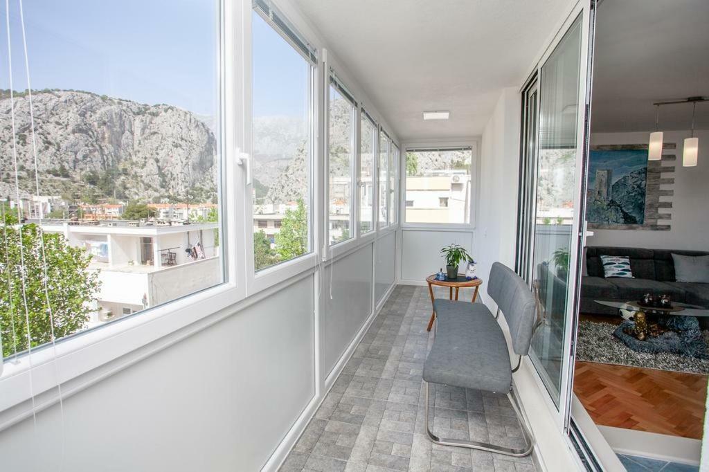Newly Renovated Apartment "Marin" In The Center! Omiš Exterior foto